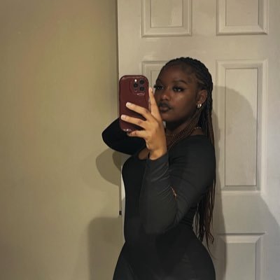 NCCU Alum 🦅| insta: quanyque | - /inˈskro͞odəb(ə)l/ 🔜 dreamcon