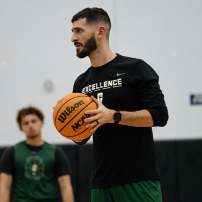 coach_db_Blaze's profile picture. Assistant Coach (Director PD) @CharlotteMBB