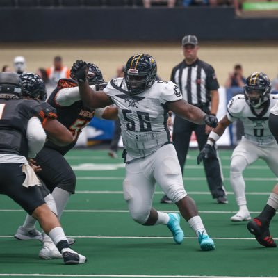 Email : diohdesuah2@gmail.com || Co’ 24 ||Instagram : @globoy_d1 || FREE AGENT || 1st Team All American DT || PSAC DPOY