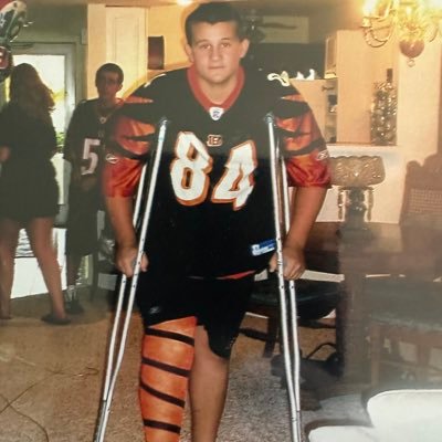 DaveyFlatStix's profile picture. waiting…..