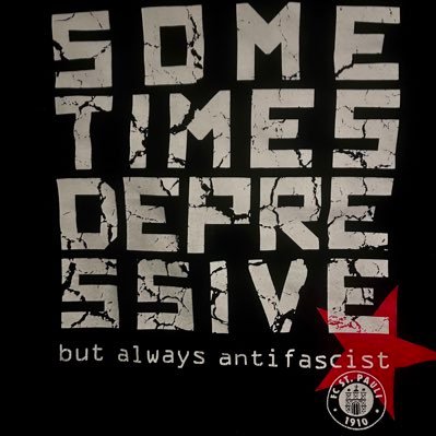 👭InterkultiPäd/🐣vegan / 💚Umwelt /💧VCA /⚽️FC St Pauli ☠️ /
🫥 Anders/ 🎸 Metal, Punk, Wave, Indie/nicvonrosalux@bsky.social