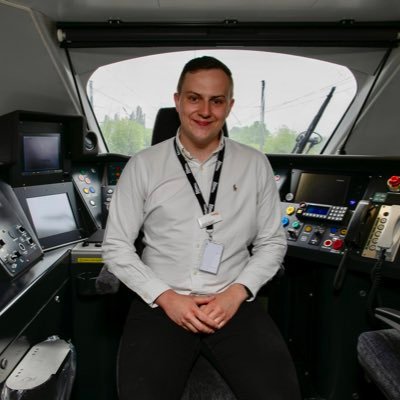 🚅 News and Media Manager for @LNER | Views my own etc etc | @_joshchapman98 for football stuff