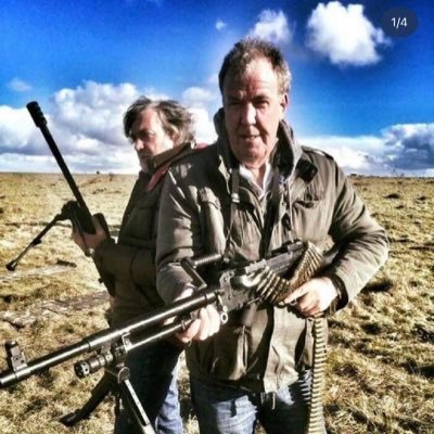 pschmidty_'s profile picture. indifferent | nice, not friendly | italian food sucks