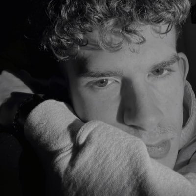 daddap12's profile picture. sto cercando di rifarmi un nuovo profilo, ricambio tutti