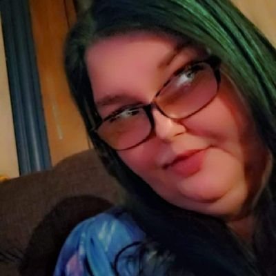 loves wrestling watch every week
loves music
fan of Wwe Raw and Smackdown
my favorite wrestler is Randy Orton he amuses me
I love my family and husband 💋
