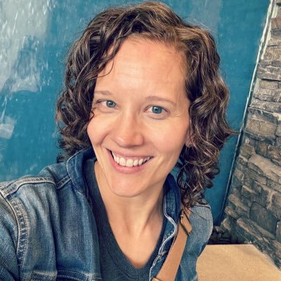 Female narrator for Sleep Jar.
Canadian-born, Atlanta-based actress (film/tv/theatre/VO) and writer. Hyper-organized disaster.
she/her