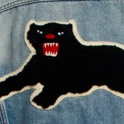 parousier's profile picture. ex-officer, current chimneysweep, future maid