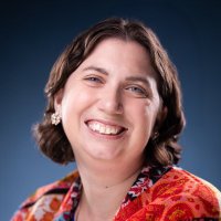 Mary Helen Norris (@girlinpink44) Twitter profile photo