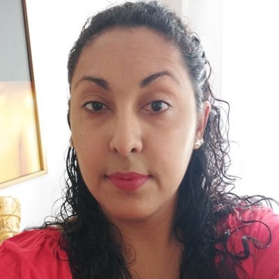 kelenmartins92's profile picture. Nunca tempestade sempre a calmaria.