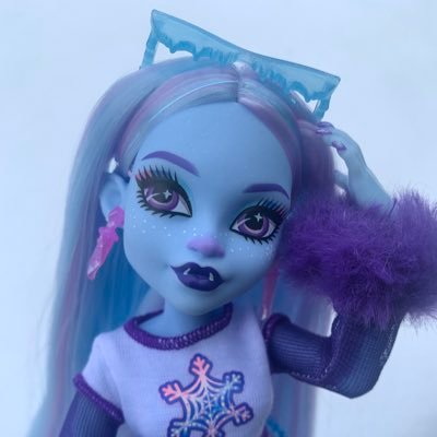 pinkiekink's profile picture. 22 any pronouns 🏳️‍🌈🎨 free 🇵🇸