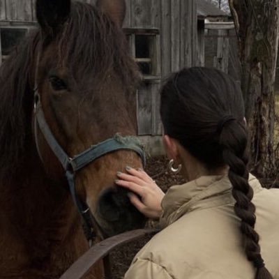 jawaherAljaber_'s profile picture. اللهم نوّر قبر أمي وأجعله روضة من رياض الجنة.