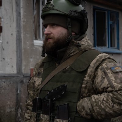 іржавий інструмент для знищення ворогів держави