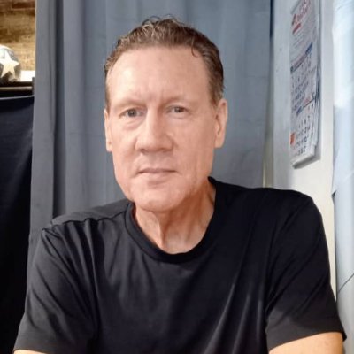 Founder: XAP .AI and Web3x.
Strategic business advisor to Startup Entrepreneurs & SMEs
