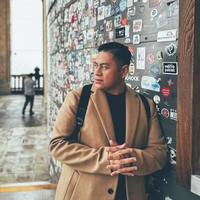 emceezkin's profile picture. Just living.