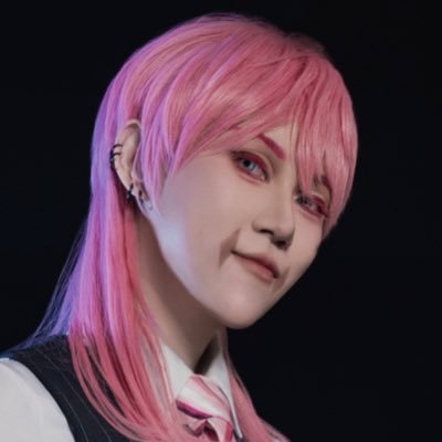 sudamidoriko's profile picture. イラスト♡ゲーム♡アニメ♡日本語｜中国語｜English ok ｜2021年8月〜絵の勉強を始めました♪フォローありがとうございます！☆(｡ゝ∀･)ゞﾖﾛｼｸｩ♪