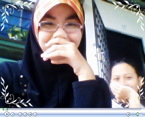 Im Adila Najiha.. Just Call me Dila
17Years old.. i lived at Kuantan
n bla.bla.bla
SPM CANDIDATE