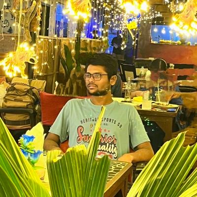 Currently into Distributed Systems and Algorithmic Game Theory.
Ex- Data Scientist/AI Engineer/Physicist