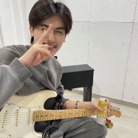aprilcomehewill 𐙚 °˖ (@canisleep24hr) 's Twitter Profile