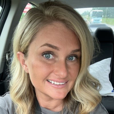 ElizabethZales's profile picture. Just an old soul trying to survive in this modern world.