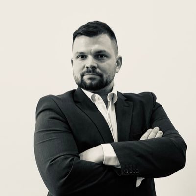 MartinovicPetr's profile picture. 💫|Co-founder - https://t.co/KWVF2ErnWx 🌎| Co-funder - BrosFin 🏦 | Private Investments ₿ Crypto & Global Finance