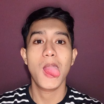 favwirii's profile picture. (23) innocent one