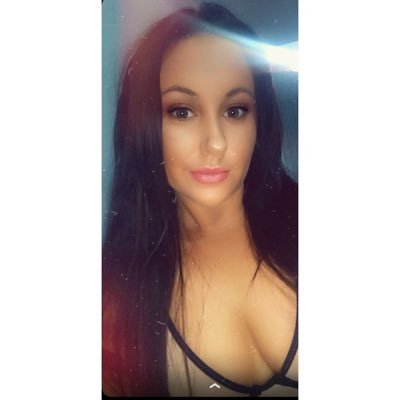 l0veVibes's profile picture. https://t.co/e4e4aljeaA