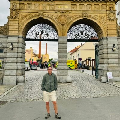 Investigador y especialista en temas de banca e inclusión financiera. Con énfasis en análisis del sector agropecuario y rural.
