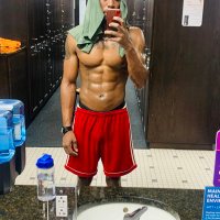Dee (@deee9779999211) 's Twitter Profile