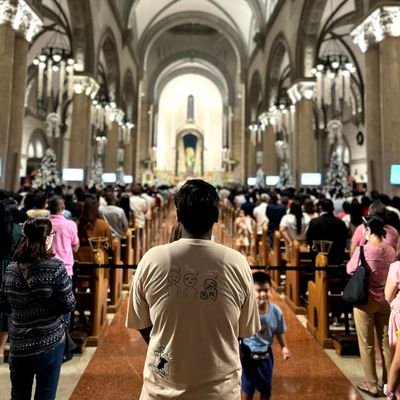 onepitch_notout's profile picture. I'm a man who drinks tea