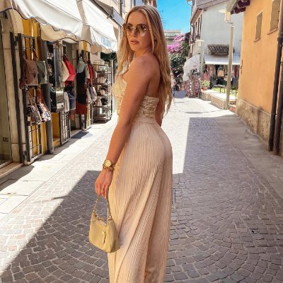 Sherry_749's profile picture. AR-15🚫pornography🚫Like cats and dogs❤️💛💞fishing enthusiast