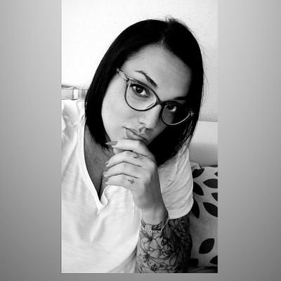 ilemartinezv's profile picture. Arquitecto👩‍🏭, especialista en planificación desarrollo y gestión de proyectos mamá de clemen, thor y rayo. 🇻🇪 en 🇪🇦, con Dios y la Virgen todo lo puedo!