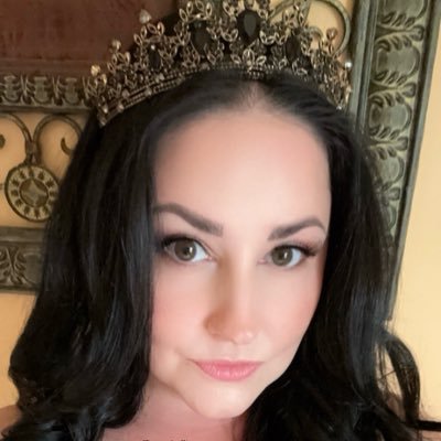 NSFW | Verified Goddess & Content Creator-OF/LF | US Sz8