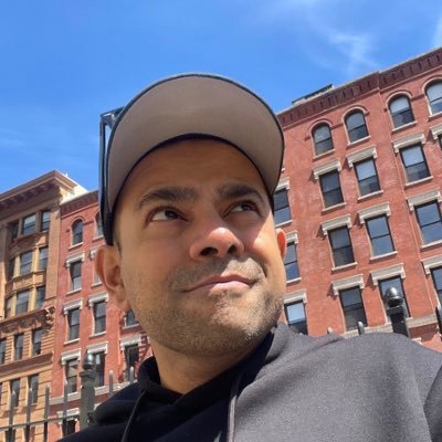Product Marketer | Commerce @tiktok_us | All opinions mine