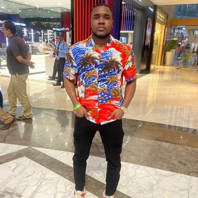 The world is a BOOK and those who do not TRAVEL read only ONE page.
Petroleum Geologist.
Taurus ♉.
Proudly Deltan.
Manchester United fan