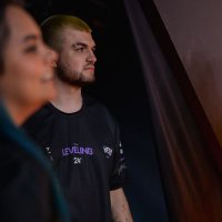 LEV cruz (@cruzvlr_) 's Twitter Profile