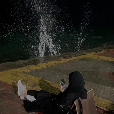 سأبقى جميله ، سأصنع معروف وأغرس فكره ، الحياه هدف والهدف مجازفه ، الأماني كبيره والتحقيق مناضله  ، أسعى نحوِ الأعظم .