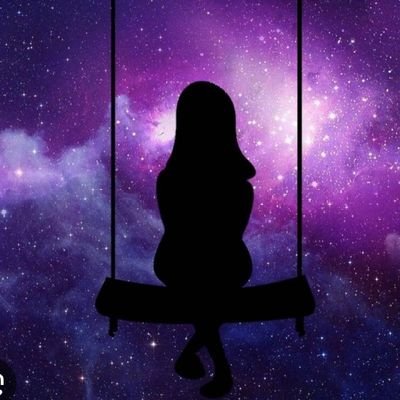 maylhrari's profile picture. 