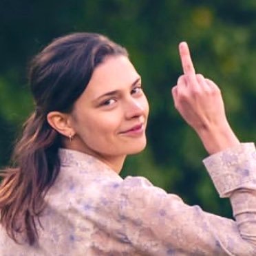 equilibriiumx's profile picture. I’m a brand, not a trend