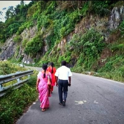 swethaadhirai01's profile picture. 