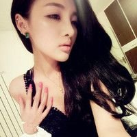 YaCheng19624's profile picture. 人は、外では、孤独ですが、孤独の喜びも持っています。