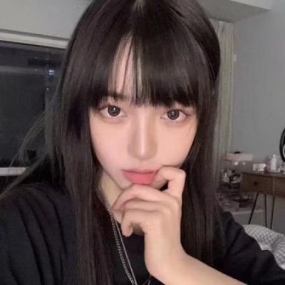 人は、外では、孤独ですが、孤独の喜びも持っています。