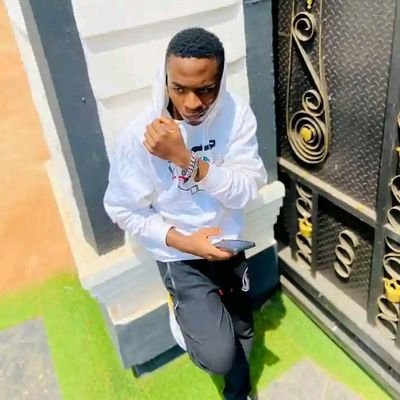TCCIkwukeme05's profile picture. Music addictant 😁☺️😎