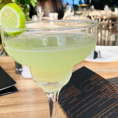 omotee59573's profile picture. 