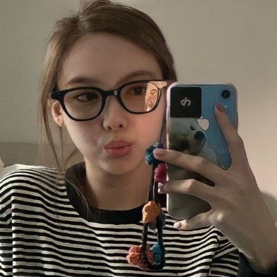 talaniksn's profile picture. 