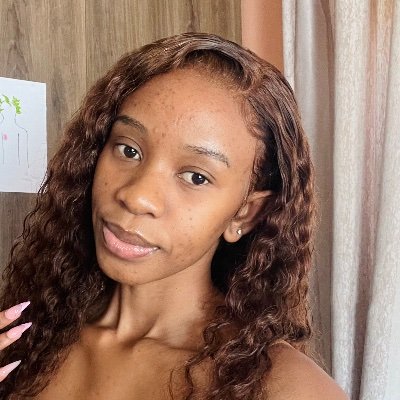 gugu_kubhayi's profile picture. 💕