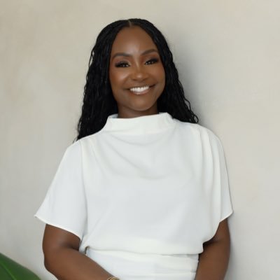 PhD Nurse Practitioner with a love for and interest in Sickle Cell Disease🎓👩🏾⚕️| New Yorker | IG: @dr_charnp