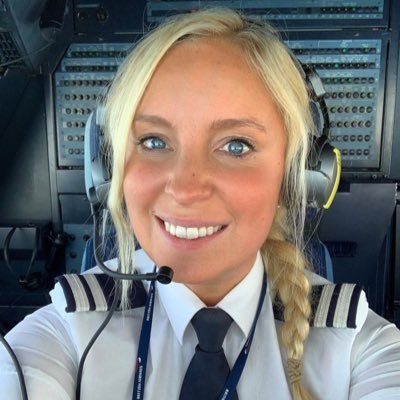 Personal blog 🇬🇧🇩🇪 ✈️Aviatrix A318/A319/A320/A321/ 📸Just a snapshot 👩✈️#pilotholly ☀️Views are my own & taken safely 💙Head of Social for Project Wingman