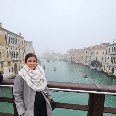 DanielaTHerz's profile picture. 