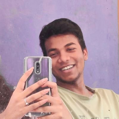 midhundevpb's profile picture. 