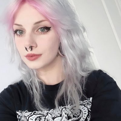 Just obsessed with JoJo’s Bizarre Adventure and The Legend of Zelda. Art is cool. Putting the “bitch” in obituary.